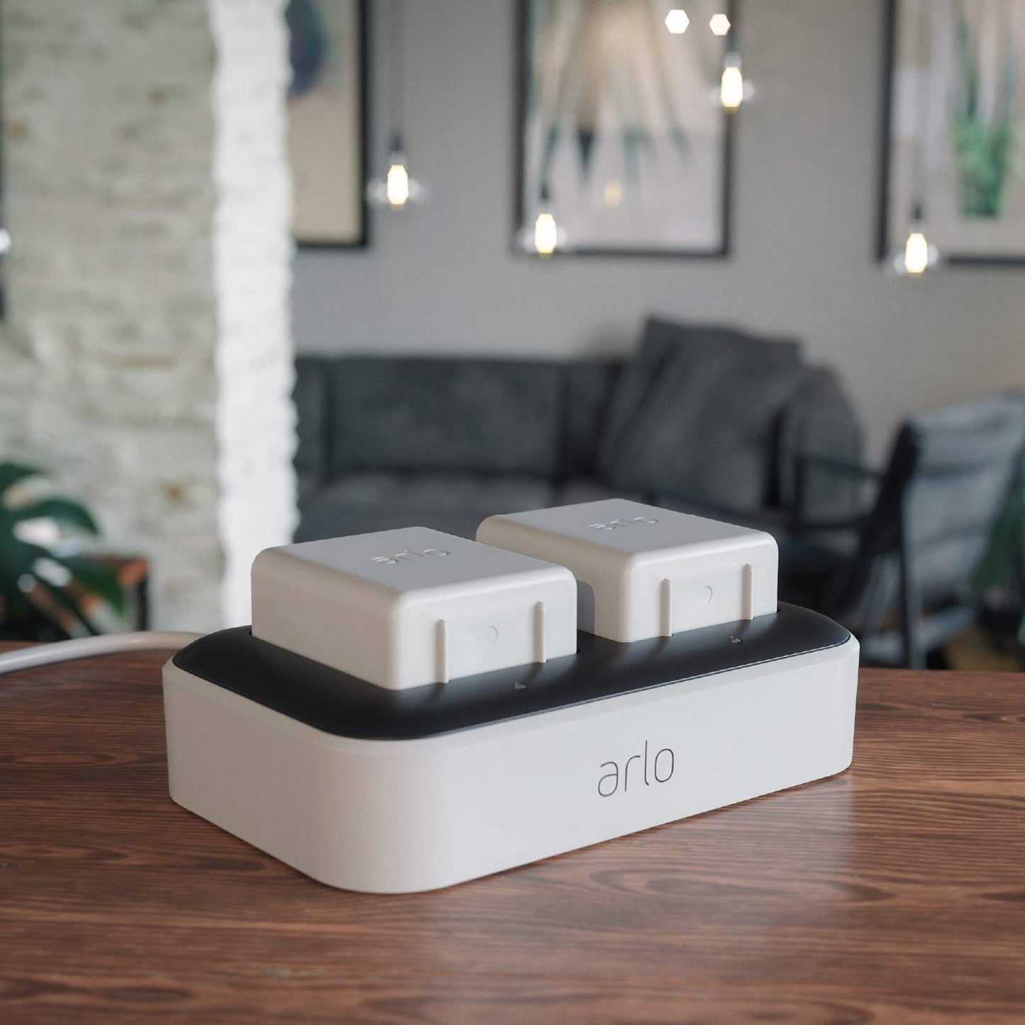 Arlo Certified Accessory | Dual Battery Charging Station, Charge Two Batteries, Designed for Arlo Pro 3, Pro 4, Pro 5, Ultra 2, Go 2 Security Cameras, White Dual Charging Station