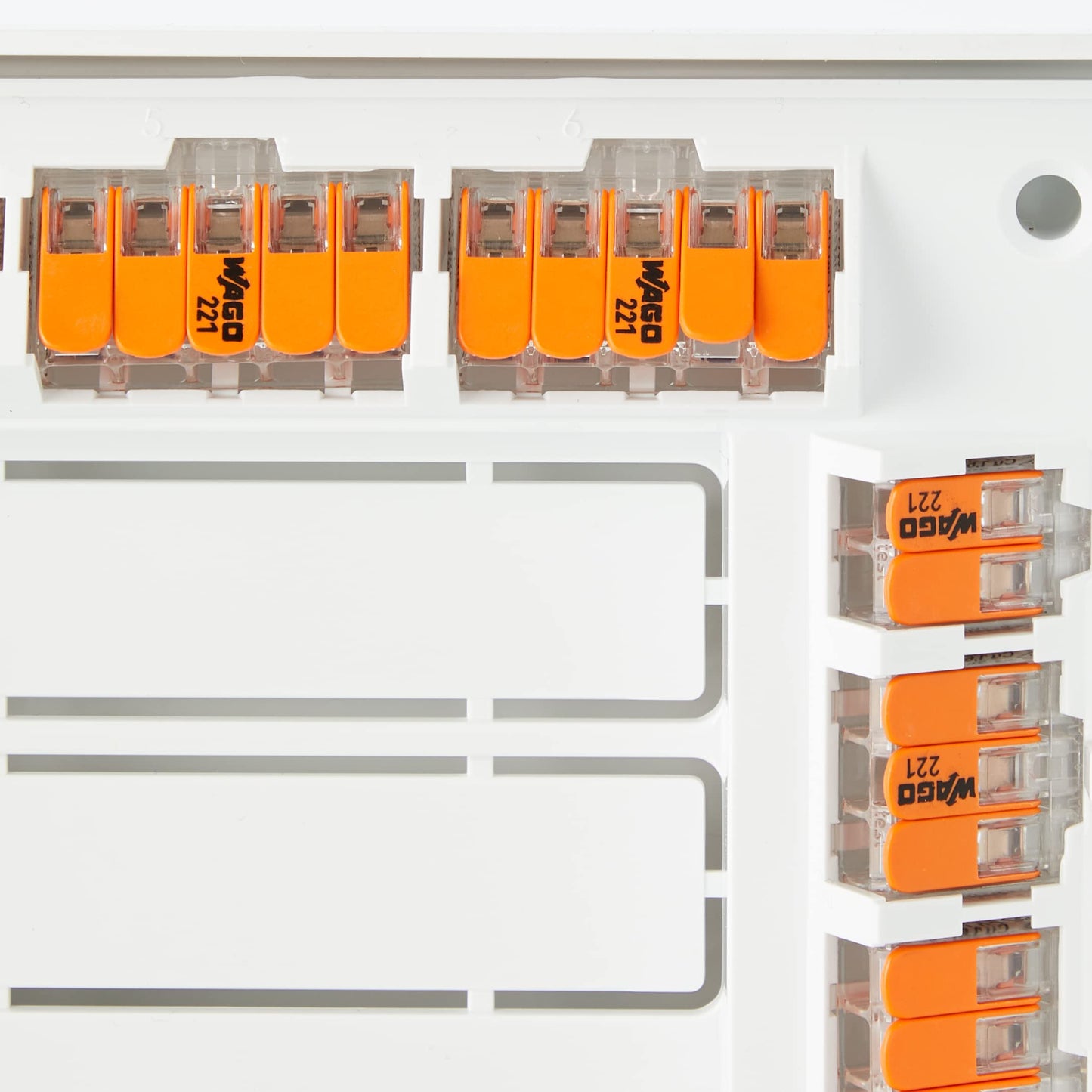 WAGO mBox L32 Wiring Centre Junction with 221 Series Compact Lever Connectors Part No. 60362958 x1 Label ‘32’ Single