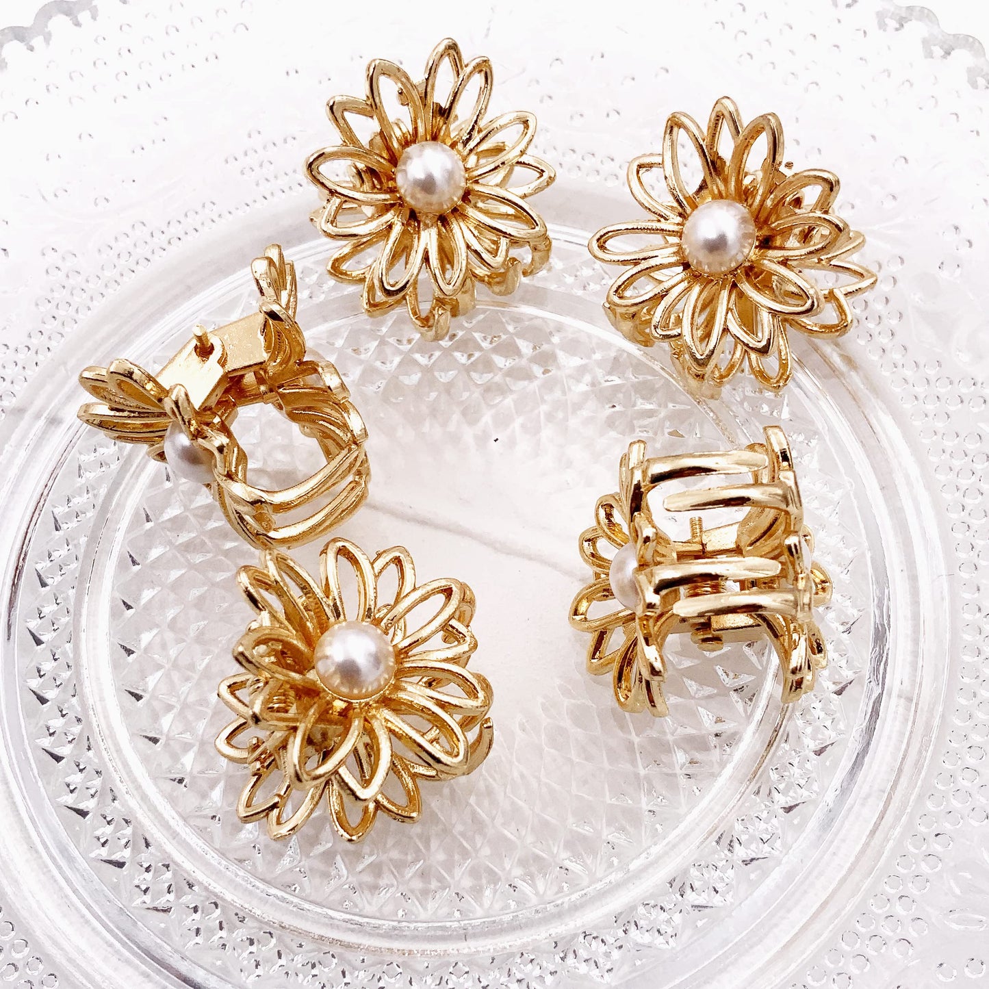 5PCS Daisy Flower Gold Tone Small Metal Hair Claw Clips for Women Girls