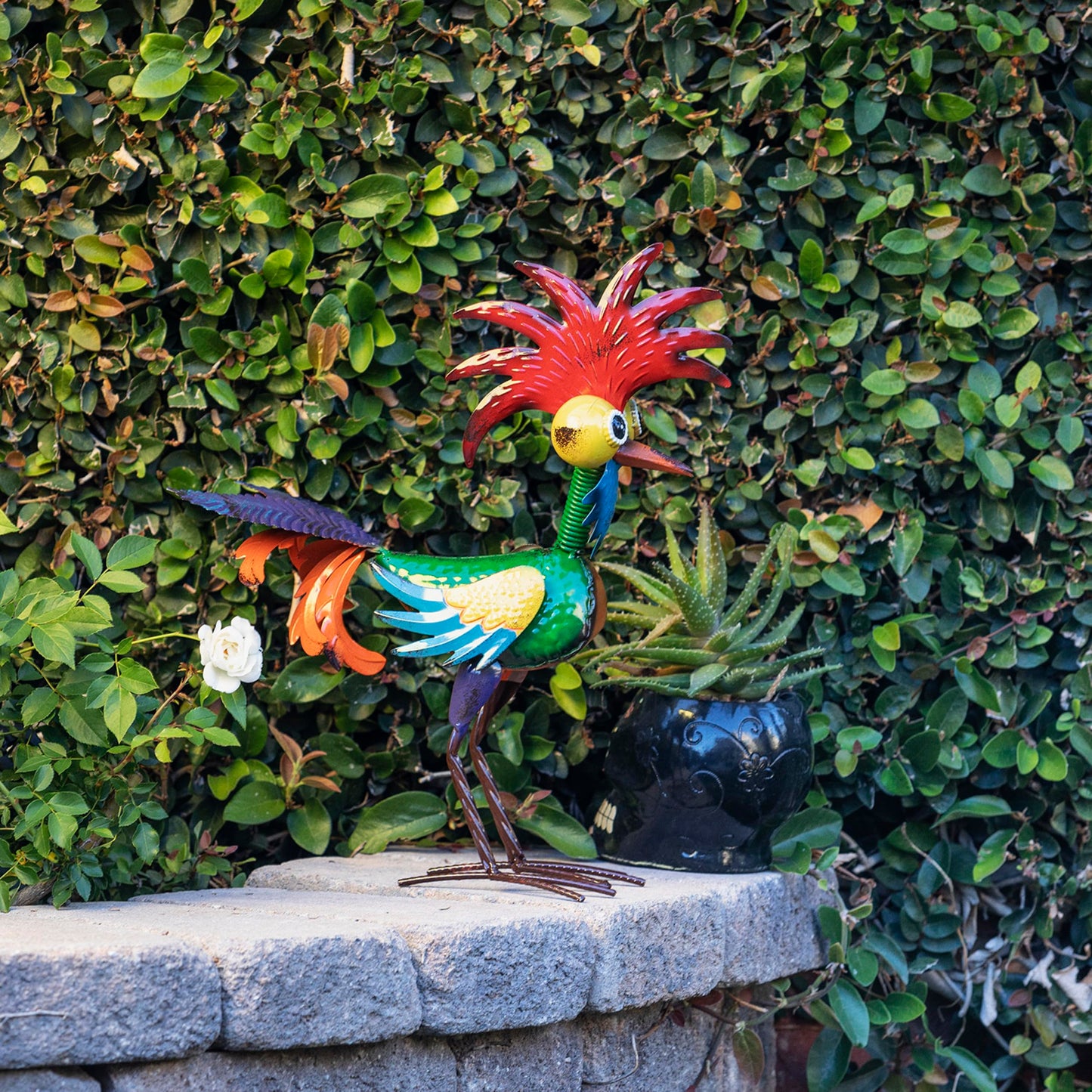 Alpine Corporation 46 cm Tall Indoor/Outdoor Wacky Metal Rooster Yard Statue Decoration Outdoor Statues