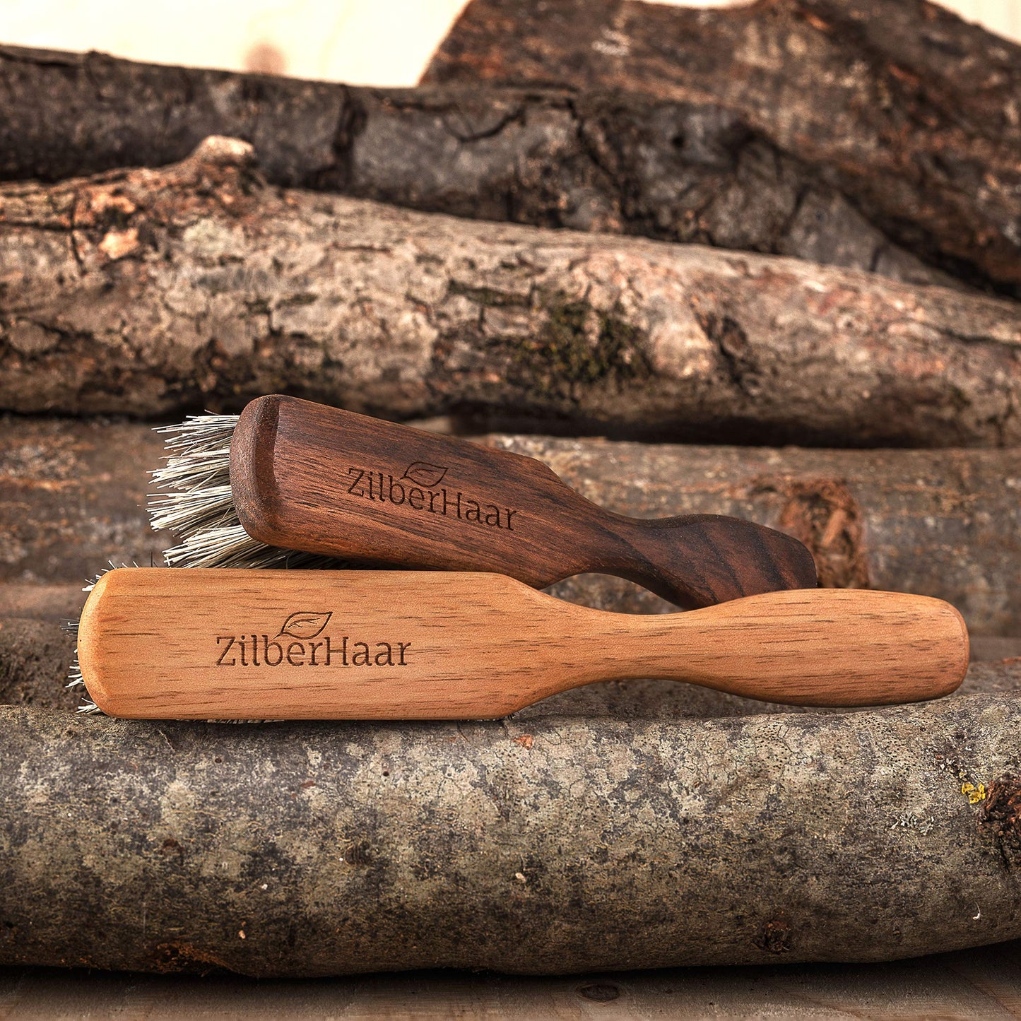 ZilberHaar - Regular Vegan Beard Brush - Stiff Natural Bristles, Mexican Tampico Fiber and Oiled Walnut Wood - Animal-Free Beard Grooming Brush for Men - Made in Germany